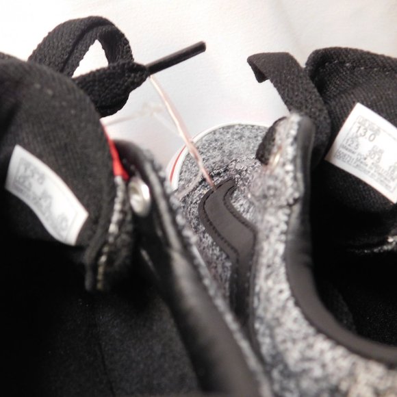 VANS WARD TEXTILE KIDS' SHOES Size 13 Black/White NEW - Picture 5 of 6